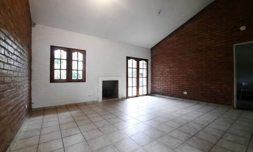 Casa 3 Dormitorios con Piscina / Pasaje Apacheta Nº 7946 Bº Cerro Norte diseño sin título 20251017 184157 0000