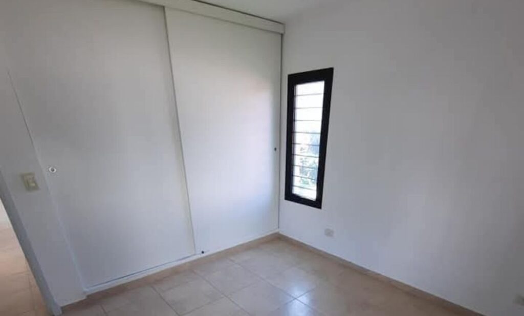 Casa 3 Dormitorios en Housing Cerrado / Hugo Wast Nº 248 Bº Jardines De Allende - Villa Allende diseño sin título 20251017 194935 0000