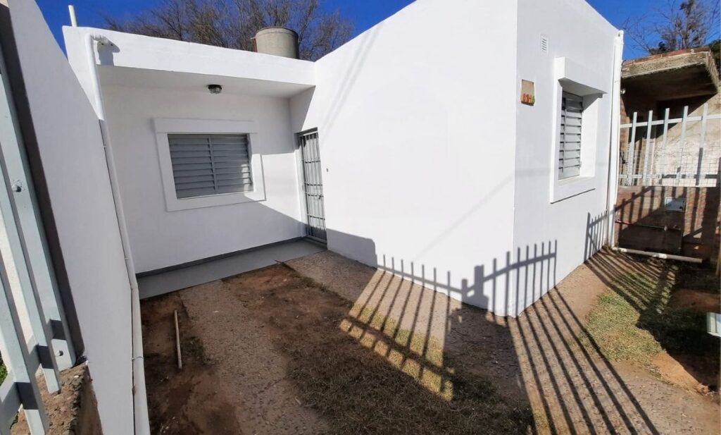 Casa 2 Dorm / Pablo Gulle Nº 8376 Bº Arguello Norte diseño sin título 20251105 194725 0000